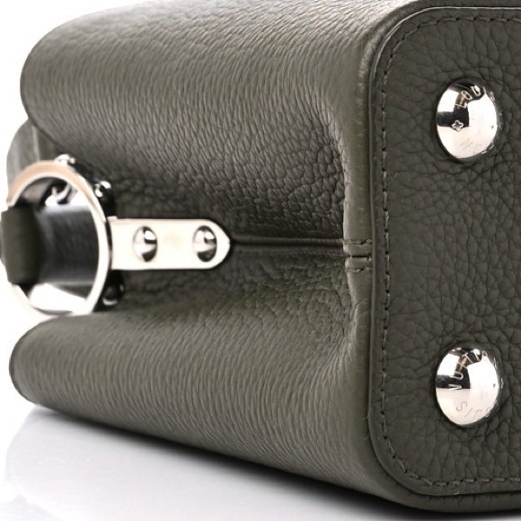 Louis Vuitton Capucines BB Tairillon Khaki Never worn - Picture 5 of 16